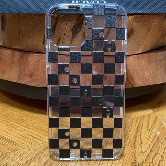 NWT COACH iPHONE CHECKER CELL PHONE CASE 12/12 PRO - Picture 15 of 15